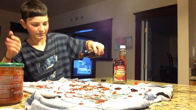 Tide Pod Challenge *REALLY WORKS* смотреть онлайн