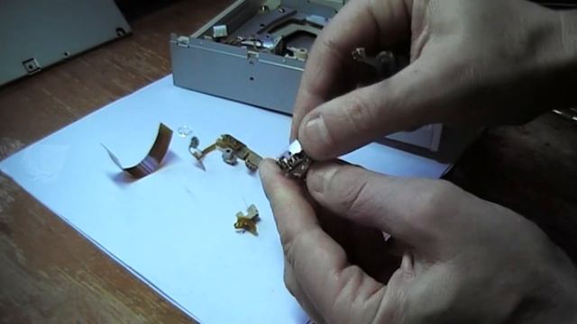 Неодимовый магнит из CD-DVD привода,маленький гигант. смотреть онлайн