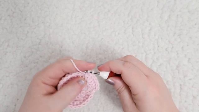 Шапка женская крючком. Легко и просто!!! Мастер класс