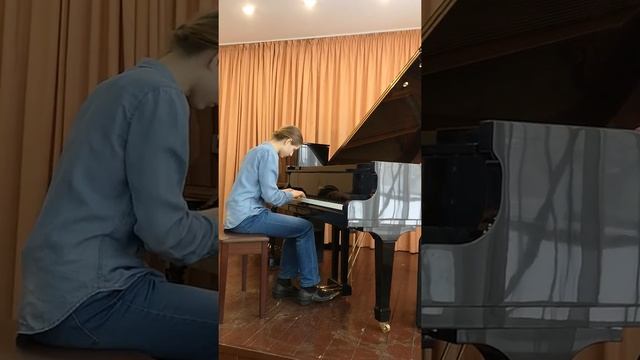 Баранова Анастасия, 8 класс ДШИ 20 г. Саратов смотреть онлайн