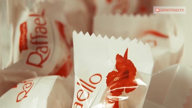 Не пробовала ничего вкуснее! Чизкейк Ferrero Rocher - настоящий кулинарный шедевр! | Appetitno.TV смотреть онлайн