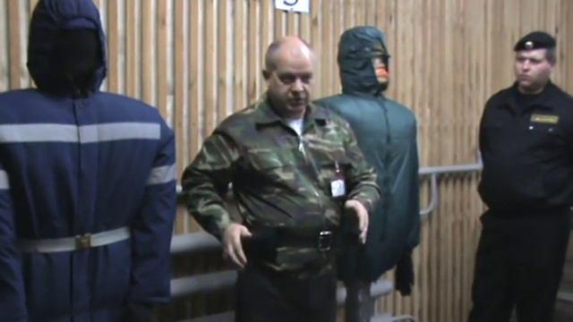 сдача экзамена на лицензию охранника (спец. средства) Одеваем наручники смотреть онлайн