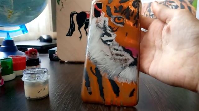 как украсить чехол гуашью и акрилом 2часть смотреть онлайн