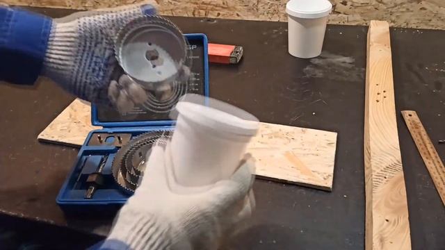 Обустройство мастерской Рабочее место Часть 2 Делаем оригинальную полку для инструментов смотреть онлайн