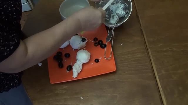 Готовить для детей и с детьми.