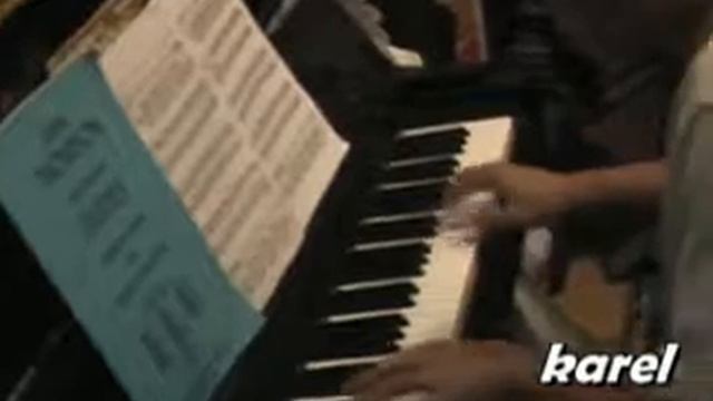 STEWART PAPAS - karel papas-PUR ADELINE.mpg смотреть онлайн
