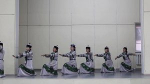 Тувинский народный танец в исполнении коллектива МБОУ СОШ №2 с. Кызыл-Мажалык