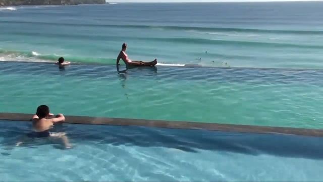 Dream Beach Bali смотреть онлайн