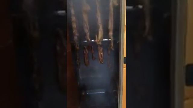 Делаю отзыв про коптильню Древос. Смотрите что получилось.