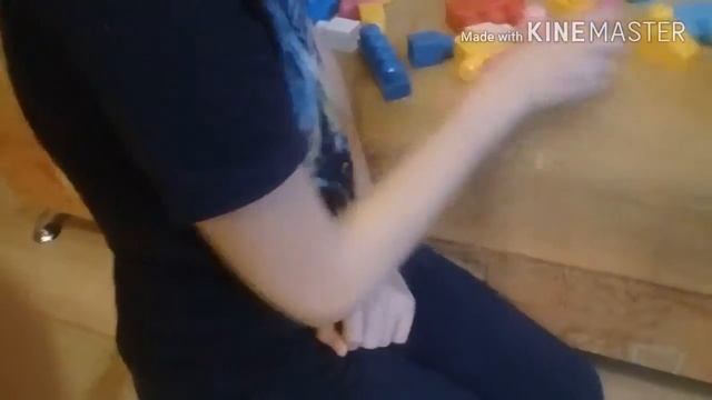 Создаём домик из конструктора MEGA BLOKS смотреть онлайн