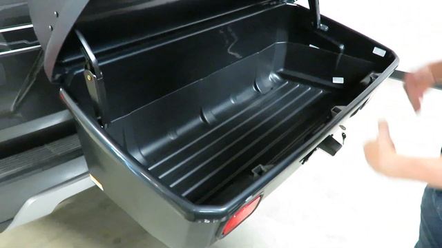 Thule 665C Transporter Combi Hitch Mounted Cargo Carrier Box Overview смотреть онлайн