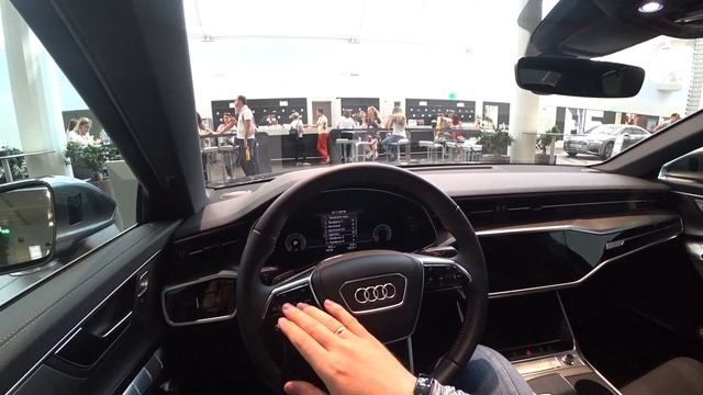 Новый Audi A6 C8, Работа Ассистентов смотреть онлайн