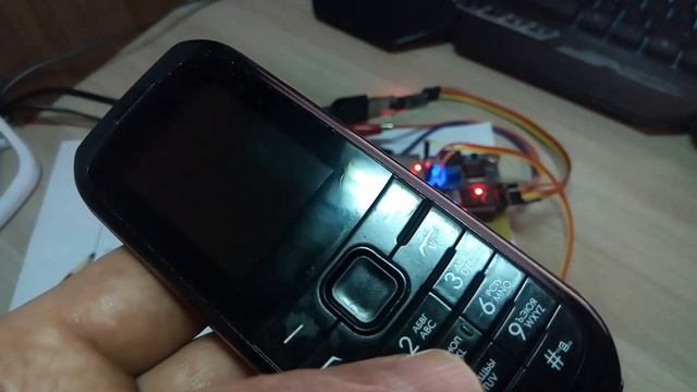 1) УПРАВЛЕНИЕ GSM РЕЛЕЙНЫМ МОДУЛЕМ + DS18B20 КОНТРОЛЬ ТЕМПЕРАТУРЫ смотреть онлайн