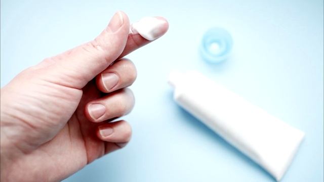 Каждая женщина знает ЭТО! Синтомицин втирают ТУДА для запуска необратимых процессов.. смотреть онлайн