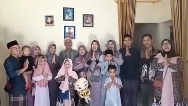 Idul fitri keluarga muhtar hasan смотреть онлайн