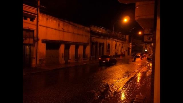 Santiago Bernhardt - Velouria [Pixies Cover] смотреть онлайн