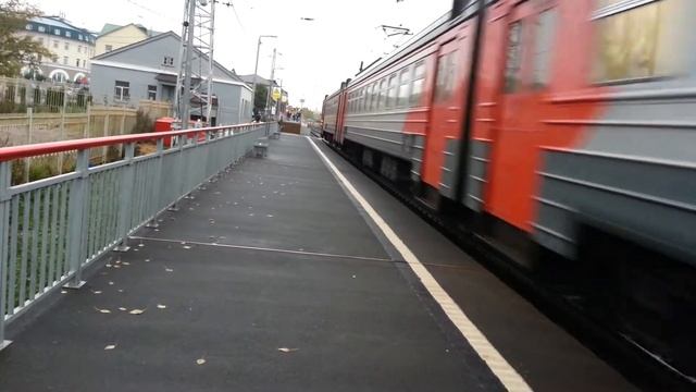 Электропоезд ЭД4М-0297. Станция Сергиев Посад смотреть онлайн