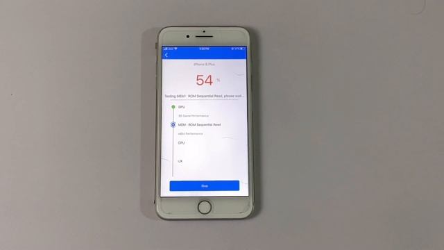 IPhone 8 Plus (13.4) - Antutu Bench Test!! смотреть онлайн