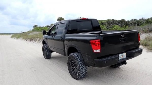 Nissan titan 6 inch lift