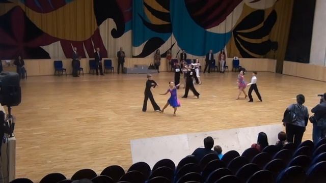 Откр. класс Юниоры 1 финал латина смотреть онлайн