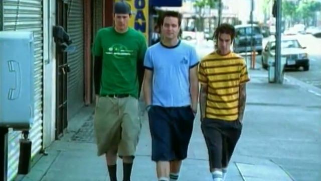 DERETAN BAND PUNK TOP DUNIA YANG PERNAH DI KECAM KARENA GABUNG MAJOR LABEL смотреть онлайн