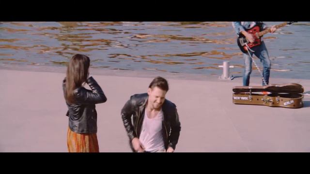 C-Bool смотреть онлайн