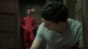 Бумажный дом 1 сезон 4 сериЯ