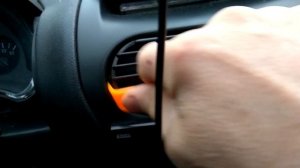 Инструмент для снятия обшивки салона автомобиля.