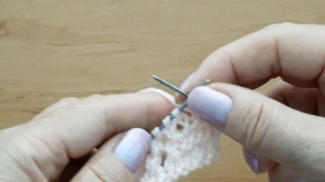 Ажурный узор "Ёлочка". Вяжем спицами красивый кардиган, блузон, тунику. смотреть онлайн