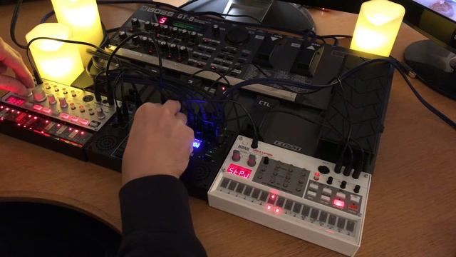 dubtechnoacidthing - Korg Volca and Boss GT-8 guitar effects processor смотреть онлайн