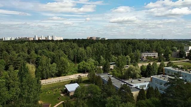 Вид на лес (Санаторий Подмосковье) смотреть онлайн