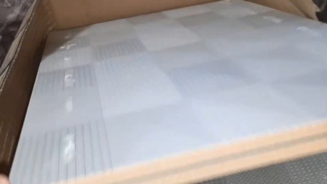 Ремонт ванной, процесс укладки плитки. смотреть онлайн