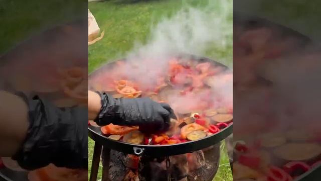 Мясные рёбра с овощами смотреть онлайн