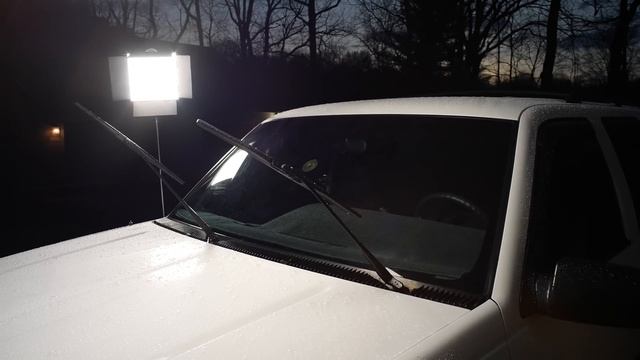 Can't Believe I Used This To HYPER-CLEAN My Front Windshield!! смотреть онлайн
