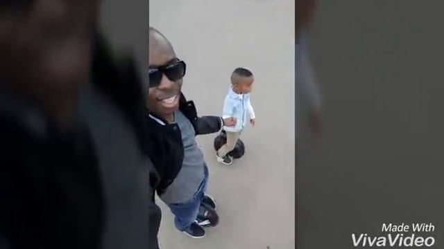 Du solowheel avec mon fils de 5ans sur les quais de Bordeaux смотреть онлайн