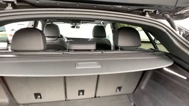 2019 Audi Q8 Summit, Short Hills, Livingston, Westfield, Maplewood, NJ MD90192 смотреть онлайн