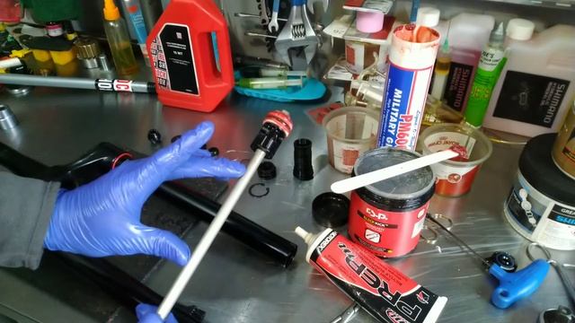 Сервис вилки Rock Shox Sektor RL