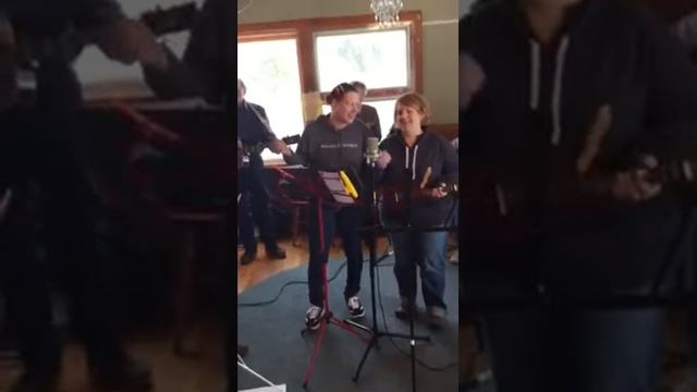 the popover song смотреть онлайн