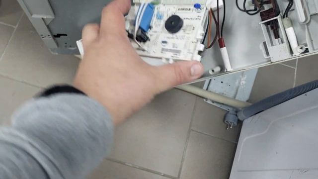 Продолжение истории с модулем посудомойки смотреть онлайн