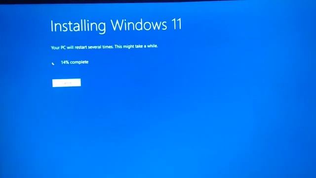 Windows 11 Build 25182 (Dev), старое железо... смотреть онлайн