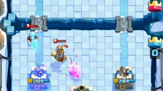 Прикольные моменты в Clash Royale смотреть онлайн