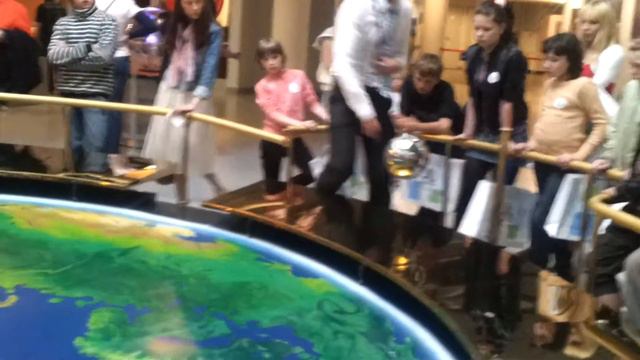 Московский планетарий. Маятник Фуко смотреть онлайн