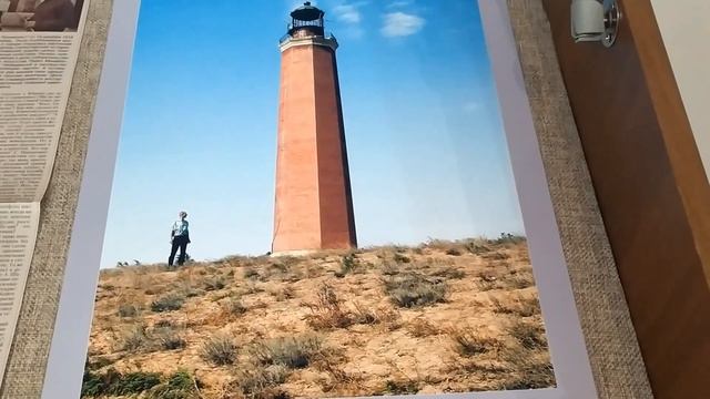 «Хорошо быть маяком…». Экскурсия по выставке «Воспоминания» (фото Г. Городничева и графика В. Юшина смотреть онлайн