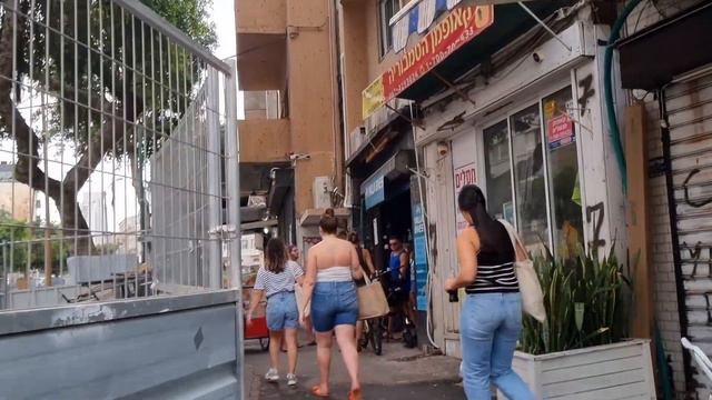 Opening new horizons: walking the streets of Tel Aviv Yafo. смотреть онлайн
