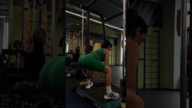 Тяга СУМО в Смите #shorts смотреть онлайн