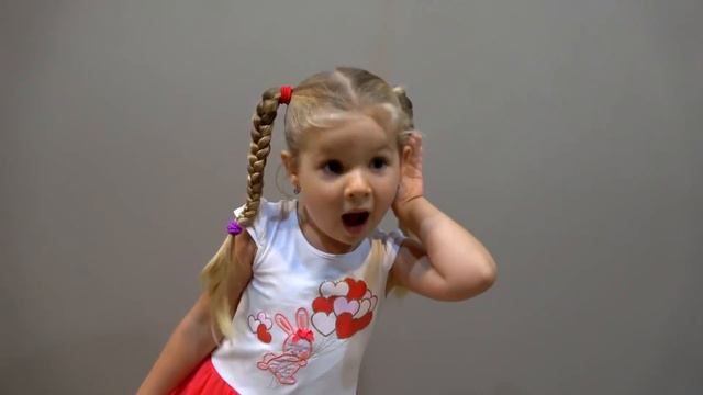 Roma and Diana vs Pesky Flies! Аnd other Fun Stories by Kids Roma Show смотреть онлайн