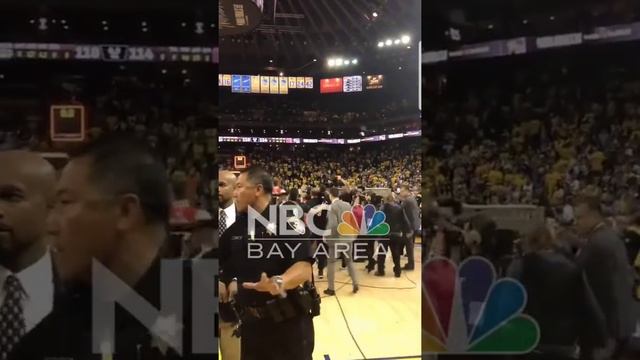 End of Masai Ujiri and sheriff get into shoving match at Oracle!!! смотреть онлайн