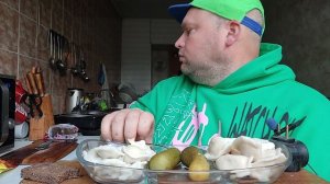 МУКБАНГ ПЕЛЬМЕНИ и ВАРЕНИКИ с картошкой/ОБЖОР полуфабрикаты
