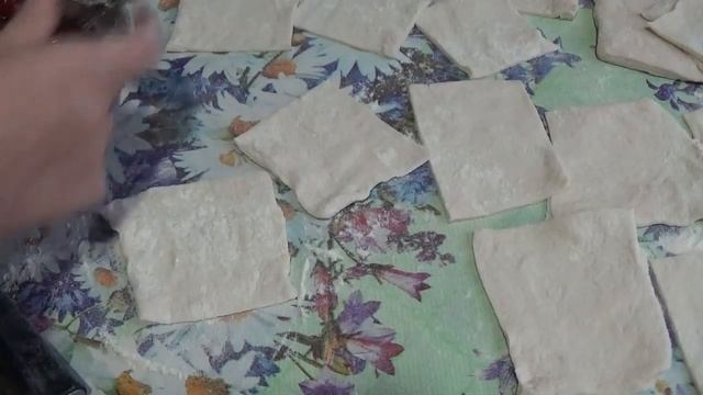 Слойки с творогом и повидлом!!!! смотреть онлайн