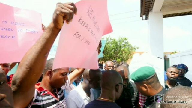 BACK TO SQUARE ONE AS NIGER DELTA WITHDRAW FROM BEING A PART OF NIGERIA DĒSTRØYING OIL PIPELINES смотреть онлайн